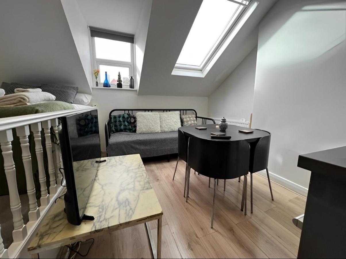 Loft Studio Shepherd'S Bush London Near Everything ภายนอก รูปภาพ